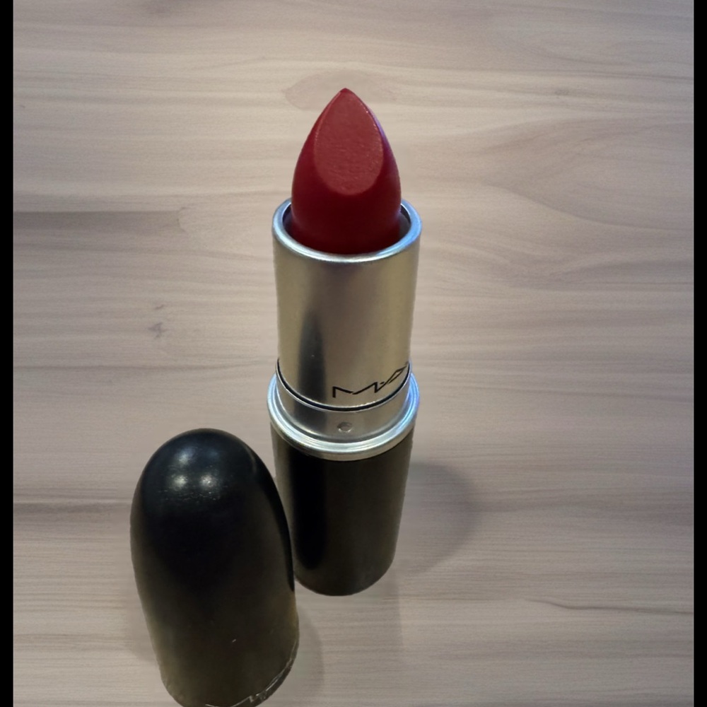 MAC Cosmetics Retro Matte Lipstick - Red